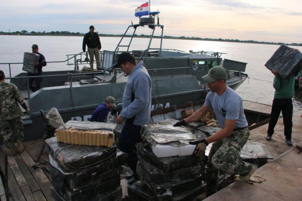 Caen embarcaciones con marihuana en el río Paraguay