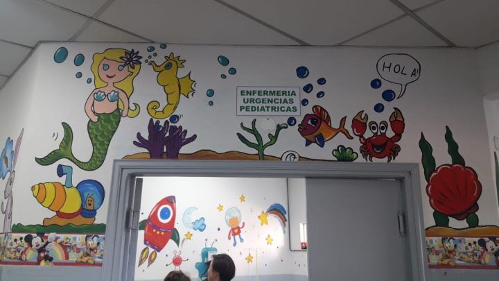 Artistas dan color y alegría al Hospital del IPS Encarnación