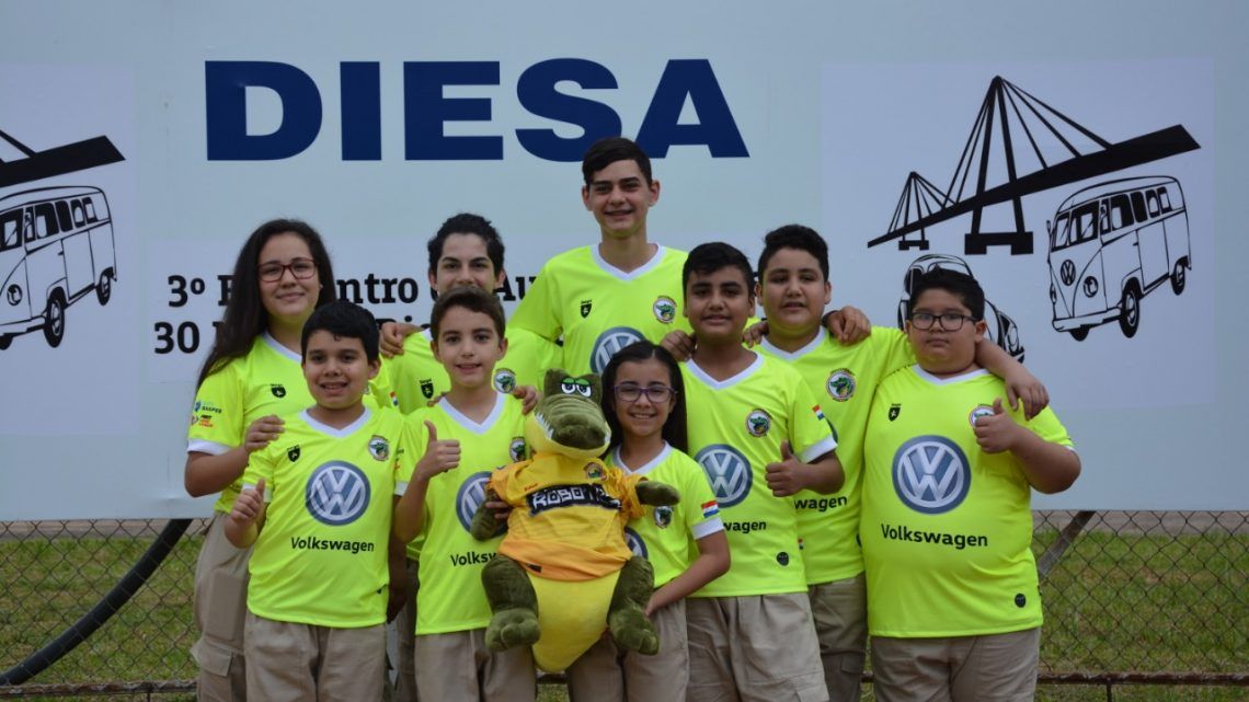 Jakarebot, equipo de Robótica de Itapúa se prepara para competir en la First Lego League Paraguay